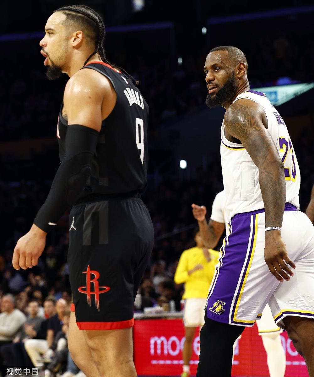 的场上表现 的场上表现