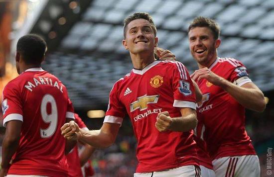 困局让球迷 困局让球迷